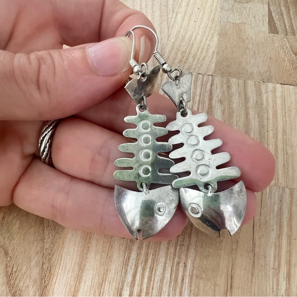 Vintage silver articulated fish skeleton dangle earrings on hooks